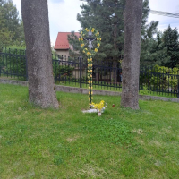 Kapliczka we wsi Czajowice.