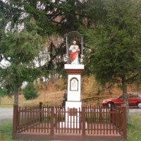 Kapliczka we wsi Tabaszowa, gmina Łososina Dolna, powiat nowosądecki.